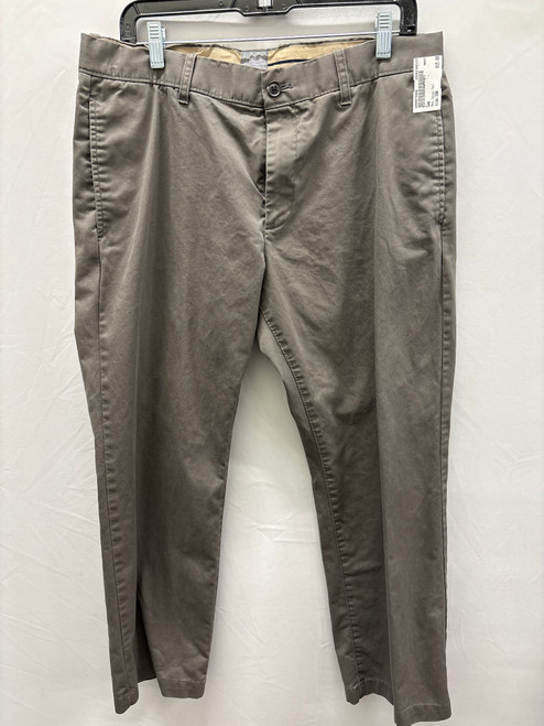 Vist Large View of Product Image Which is Used Gap Mens Casual Pant 34W