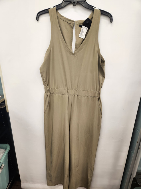 Vist Large View of Product Image Which is Used Banana Republic Jumpsuit M-8/10