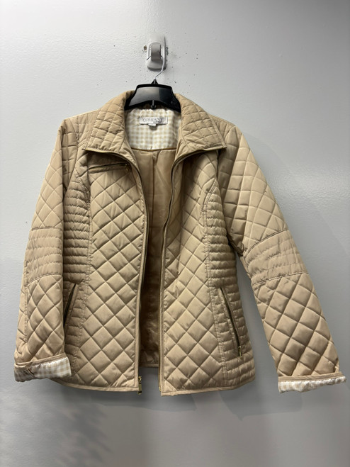 Vist Large View of Product Image Which is Used Ellen Tracy Short Light Jacket L-12/14