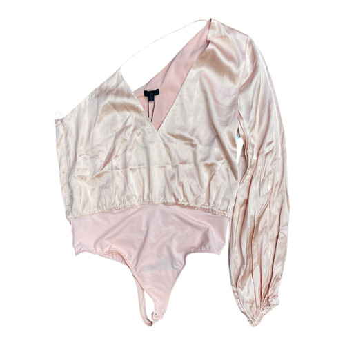Vist Large View of Product Image Which is Used NBD Long Sleeve Top M-8/10