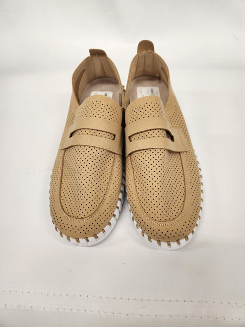 Vist Large View of Product Image Which is Used Gola Casual Shoes 8