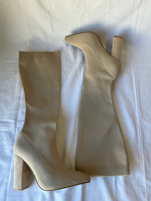 Vist Large View of Product Image Which is Used Unbranded Tall Boots 7