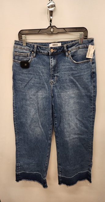 Used Unbranded Denim 12-31 60027-S001376797 Vist Large View of Product Image Which is Used Unbranded Denim 12-31