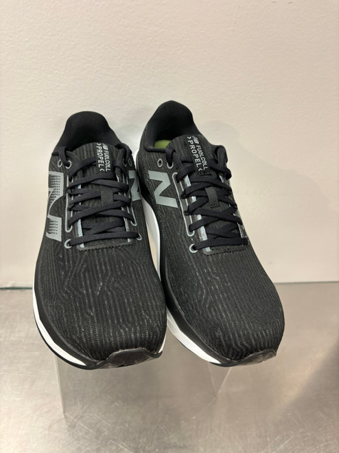 Vist Large View of Product Image Which is Used NEW BALANCE FUELCELL Performance Shoes 10.5