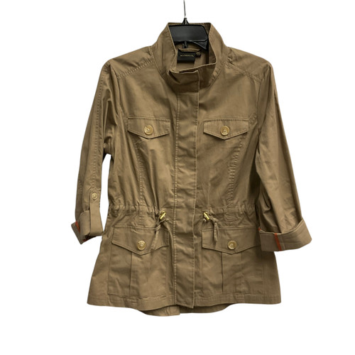 Vist Large View of Product Image Which is Used Weatherproof Short Light Jacket M-8/10