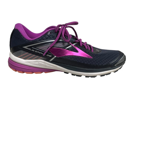 Vist Large View of Product Image Which is Used Brooks Performance Shoes 9.5