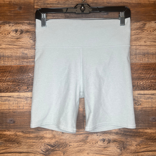 Used Vuori Active Shorts 12-31 60129-S000518448 Vist Large View of Product Image Which is Used Vuori Active Shorts 12-31