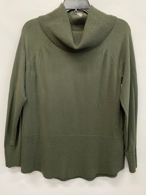 Used Cyrus Long Sleeve Top L-12/14 60072-S000531616 Vist Large View of Product Image Which is Used Cyrus Long Sleeve Top L-12/14