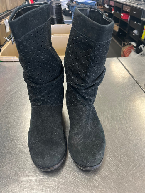 Vist Large View of Product Image Which is Used Toms Ankle Boots 9