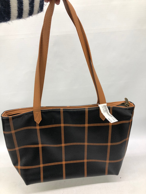 Vist Large View of Product Image Which is Used Thirty-One Large Handbag