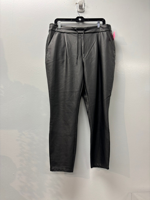 Vist Large View of Product Image Which is Used Vero Moda Casual Pant 14-32