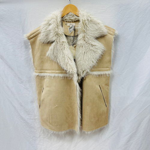 Vist Large View of Product Image Which is Used Elan Lightweight Vest L-12/14