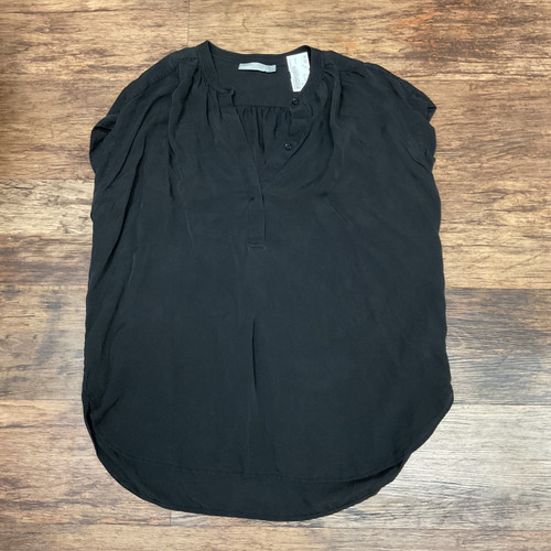 Vist Large View of Product Image Which is Used Vince Short Sleeve Top M-8/10