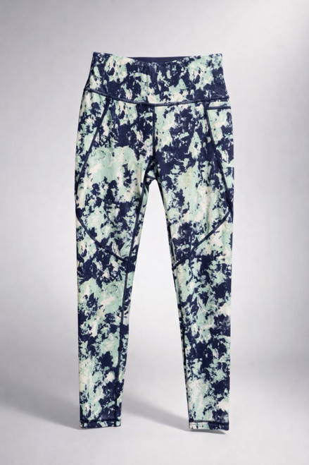 Vist Large View of Product Image Which is Used Sweaty Betty Active Pant 2-26