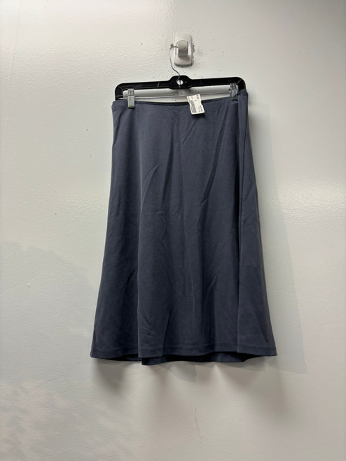Vist Large View of Product Image Which is Used Unbranded Short Skirt 12-31