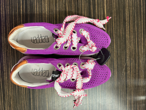 Vist Large View of Product Image Which is Used Unbranded Casual Shoes 8.5