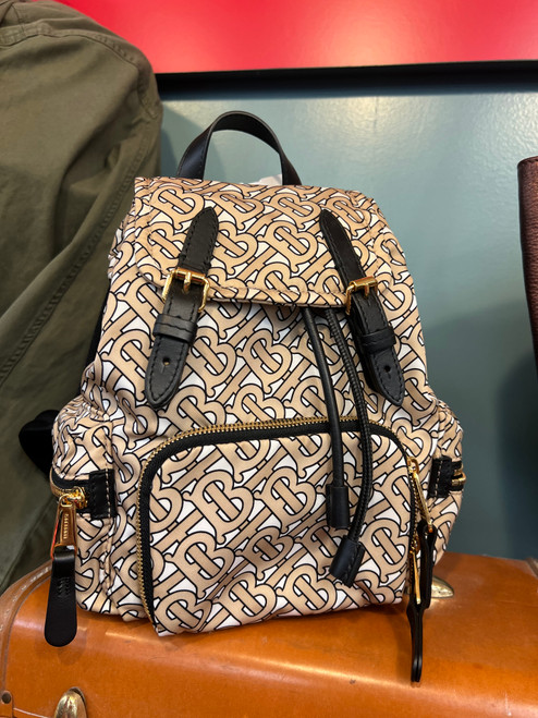 Vist Large View of Product Image Which is Used Burberry Large Handbag
