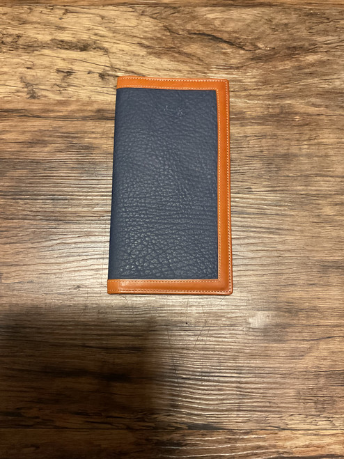 Used Dooney & Bourke Leather Wallet 60004-S000632476 Vist Large View of Product Image Which is Used Dooney & Bourke Leather Wallet