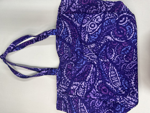 Vist Large View of Product Image Which is Used Vera Bradley Xlarge Handbag