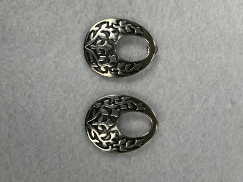 Vist Large View of Product Image Which is Used James Avery Earrings