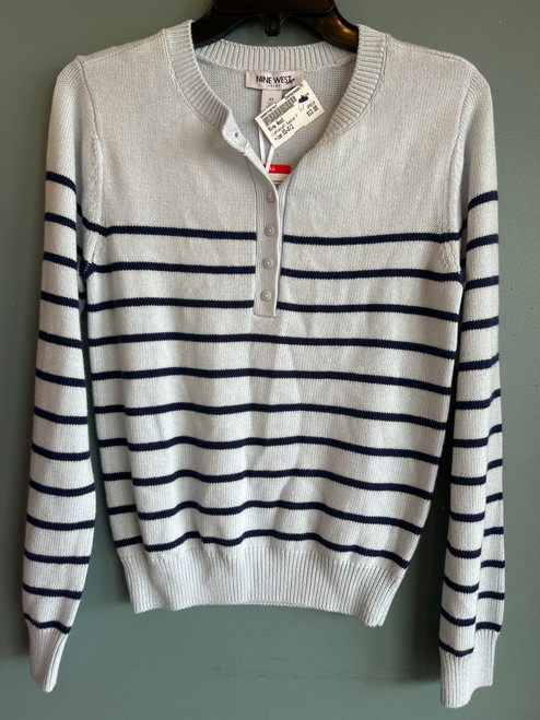 Vist Large View of Product Image Which is Used Nine West Lightweight Sweater F XS-0/2 off1