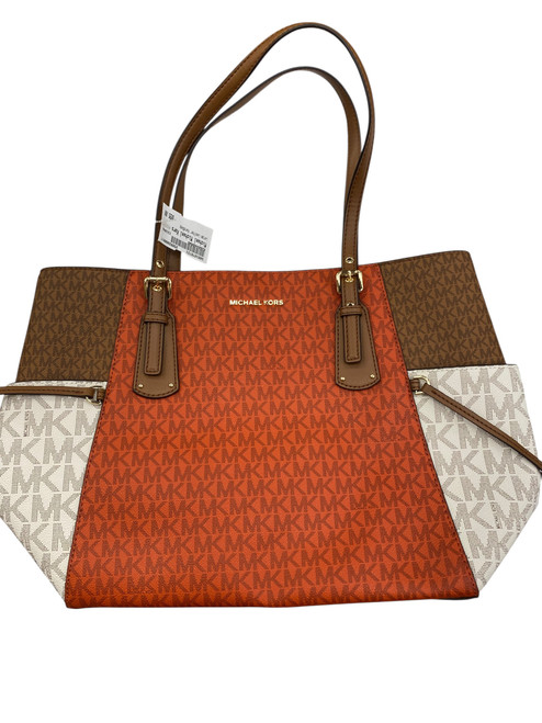 Vist Large View of Product Image Which is Used Michael Michael Kors Large Leather Handbag