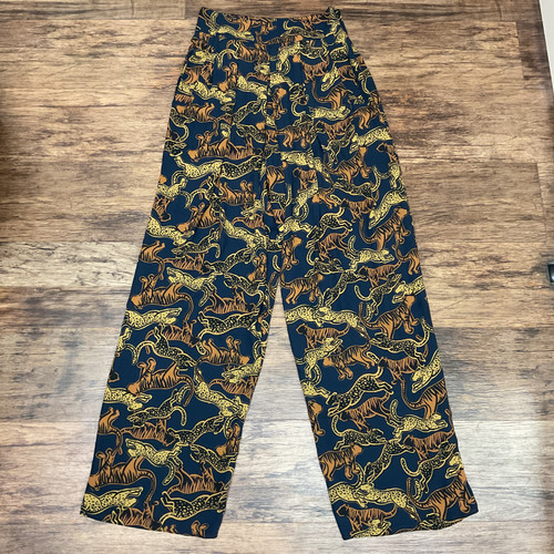 Vist Large View of Product Image Which is Used Frame and Partners Casual Pant 4-27