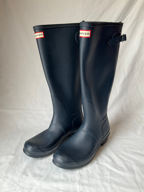 Vist Large View of Product Image Which is Used Hunter Rain Boots 9