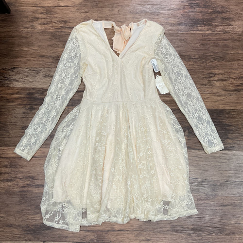Vist Large View of Product Image Which is Used Altar'd State Short Dress B M-8/10