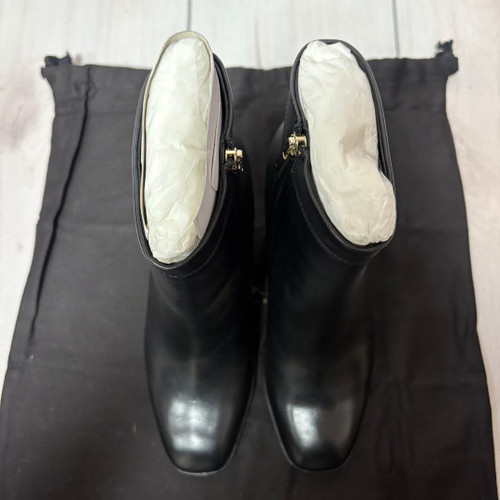 Vist Large View of Product Image Which is Used Unbranded Ankle Boots 9