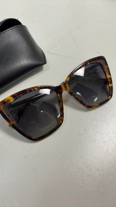 Vist Large View of Product Image Which is Used Diff Sunglasses