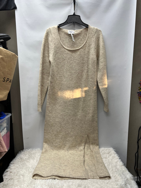 Vist Large View of Product Image Which is Used Frnch Long Dress B S-4/6