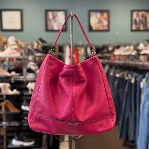 Vist Large View of Product Image Which is Used Coach Large Leather Handbag