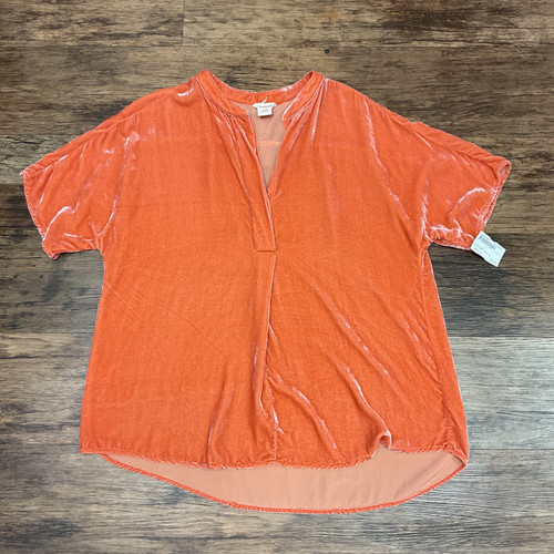 Vist Large View of Product Image Which is Used Sundance Short Sleeve Top XL-16