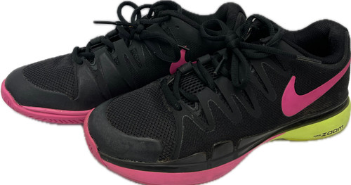 Vist Large View of Product Image Which is Used Nike Performance Shoes 7