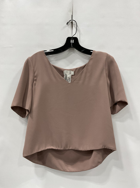 Vist Large View of Product Image Which is Used Babaton Short Sleeve Top S-4/6