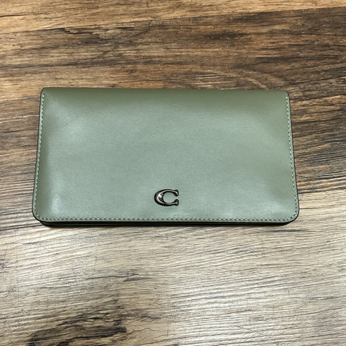 Vist Large View of Product Image Which is Used Coach Leather Wallet