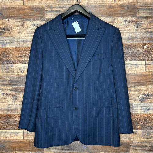 Vist Large View of Product Image Which is Used KITON Mens Suit Set M/40-42