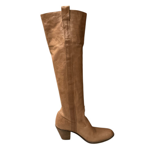 Used Frye Tall Boots 9.5 60105-S000259408 Vist Large View of Product Image Which is Used Frye Tall Boots 9.5