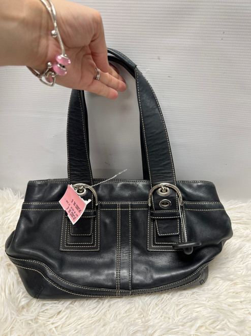 Vist Large View of Product Image Which is Used Coach Large Leather Handbag