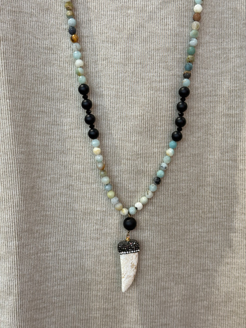 Vist Large View of Product Image Which is Used Unbranded Necklace
