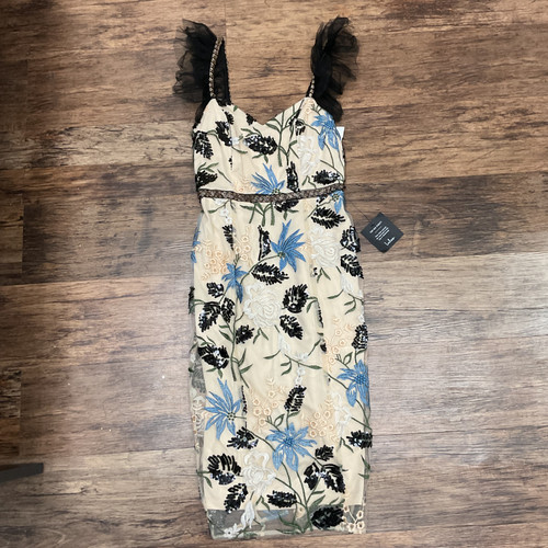 Vist Large View of Product Image Which is Used Lulus Short Dress B S-4/6