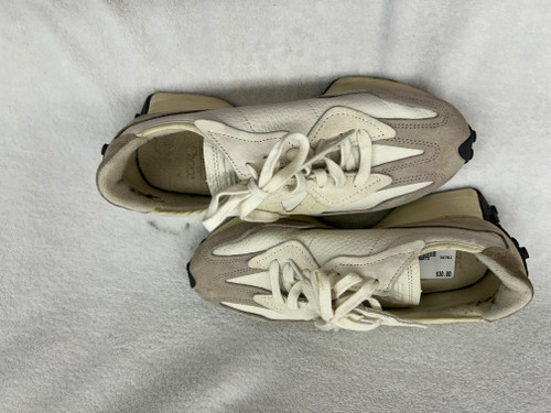 Vist Large View of Product Image Which is Used New Balance Performance Shoes 8.5