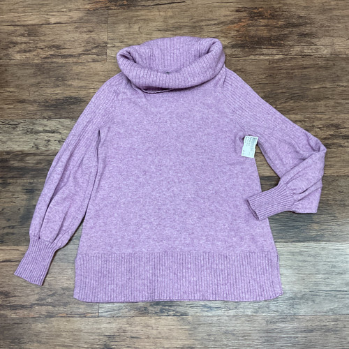 Vist Large View of Product Image Which is Used Anthropologie Lightweight Sweater S-4/6