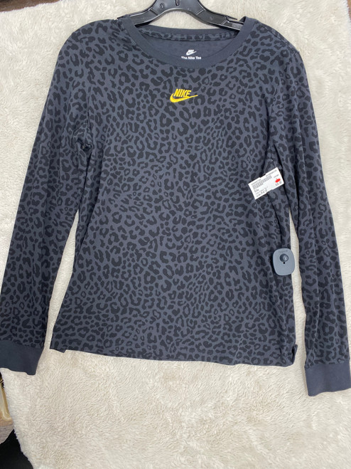 Vist Large View of Product Image Which is Used Nike Long Sleeve Top M-8/10