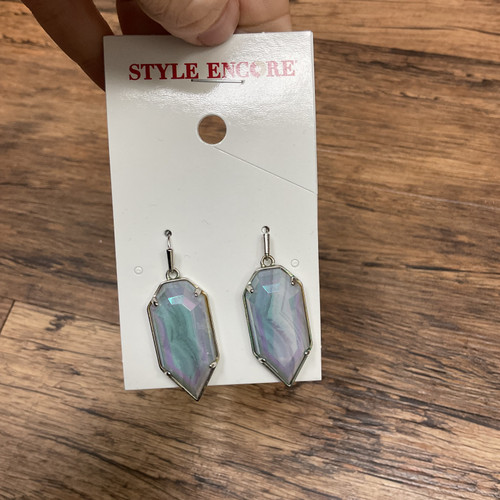 Vist Large View of Product Image Which is Used Kendra Scott Earrings