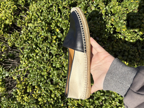 Vist Large View of Product Image Which is Used Gucci Flats 9