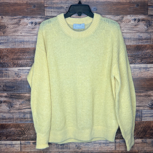 Vist Large View of Product Image Which is Used Everlane Lightweight Sweater M-8/10