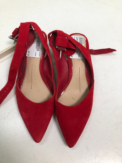 Used Gianni Bini Low Heels 6 60060-S000604381 Vist Large View of Product Image Which is Used Gianni Bini Low Heels 6