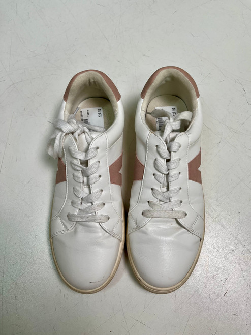 Vist Large View of Product Image Which is Used Mia Casual Shoes 8